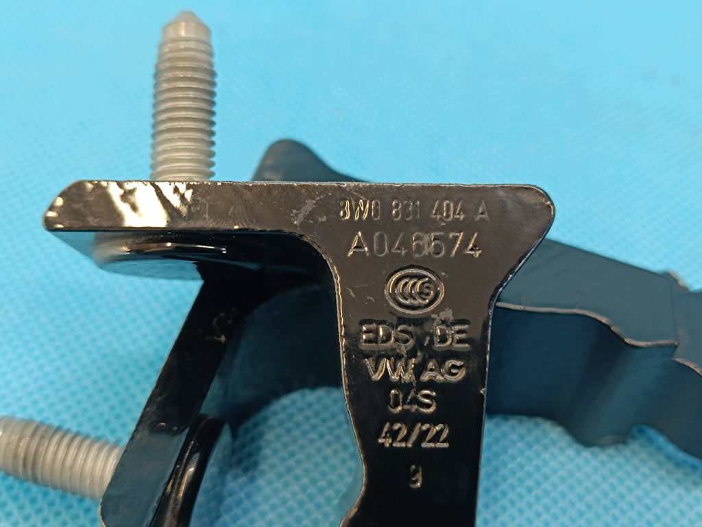 AUDI A4 B9 Sedan LIFT 2.0TFSI 23R HINGES RIGHT FRONT 8W5831404A 8W0831404A