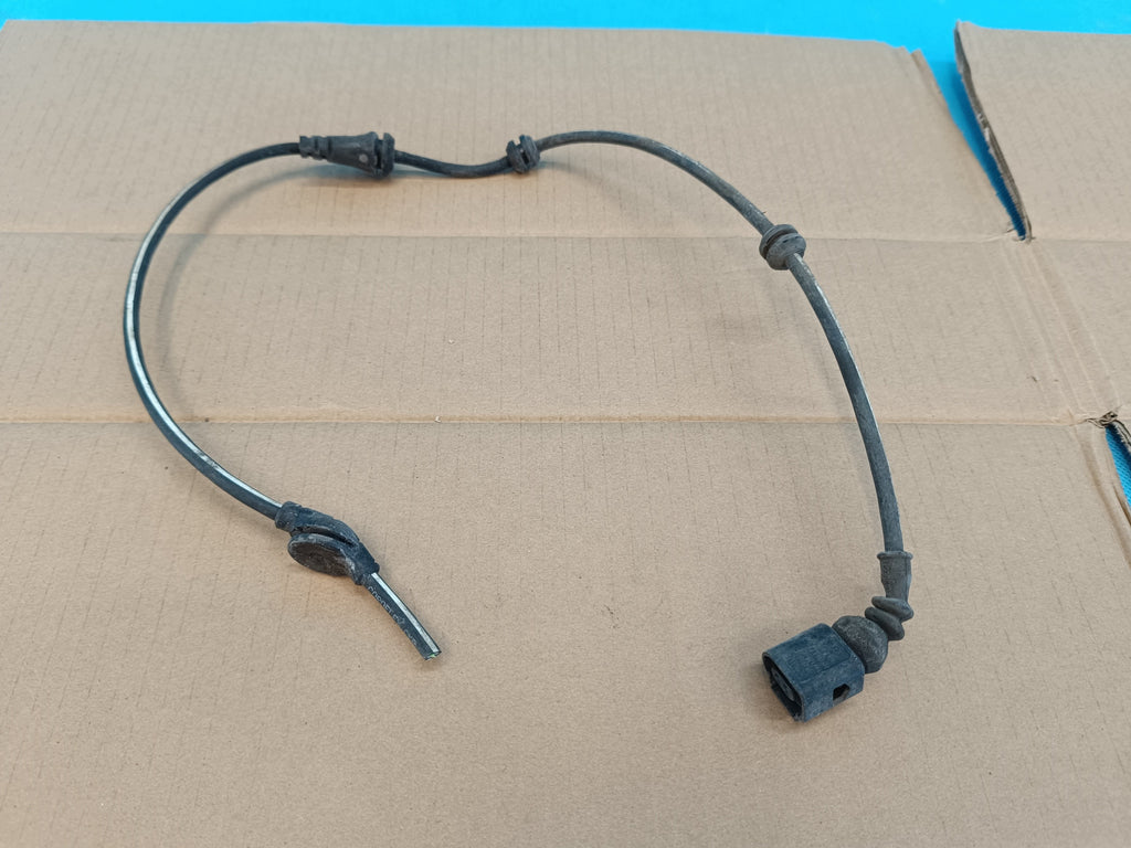 AUDI A4 B9 Sedan LIFT 2023 R ROTATION SENSOR BEAM RIGHT FRONT 8W0972252