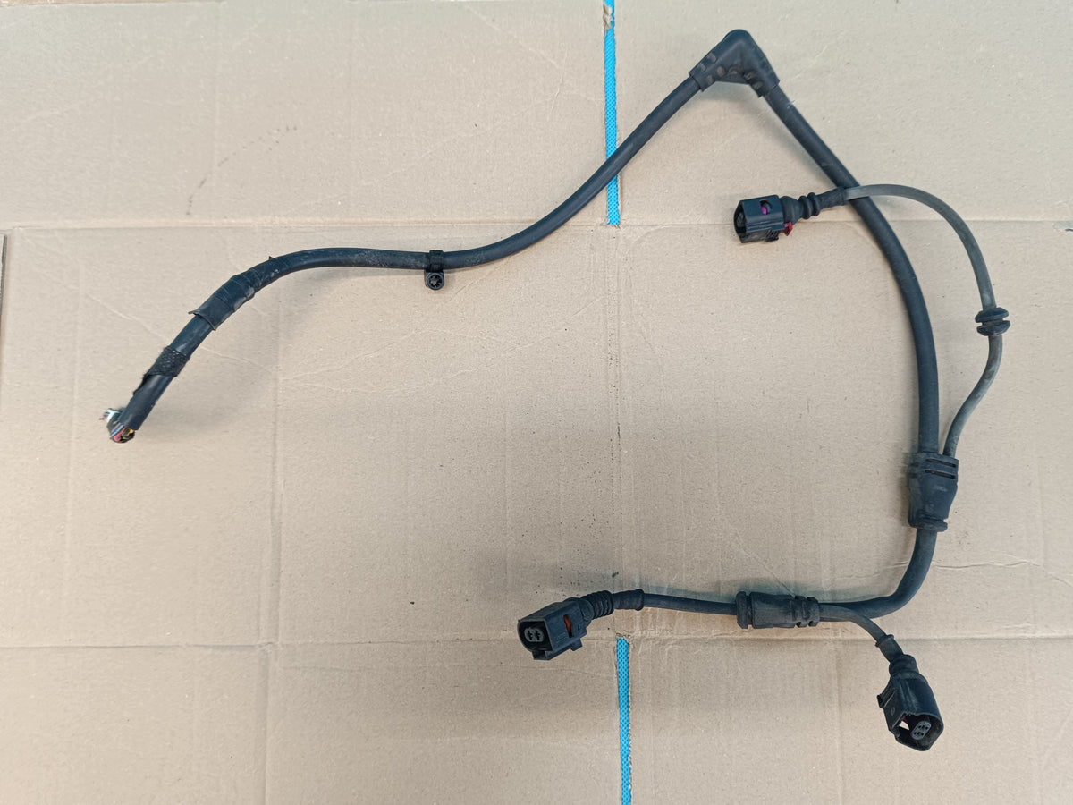 AUDI A4 B9 Sedan LIFT 2023 R ROTATION SENSOR BEAM RIGHT REAR 8W0972254
