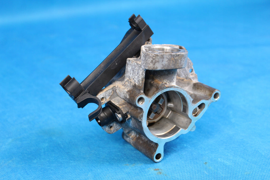 AUDI A4 B9 VACUUM PUMP 06K145100AA 2016