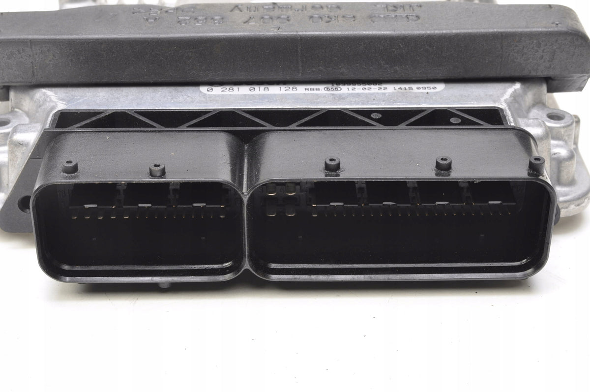 AUDI A5 2.0 TDI ENGINE CONTROLLER 05L906018JG