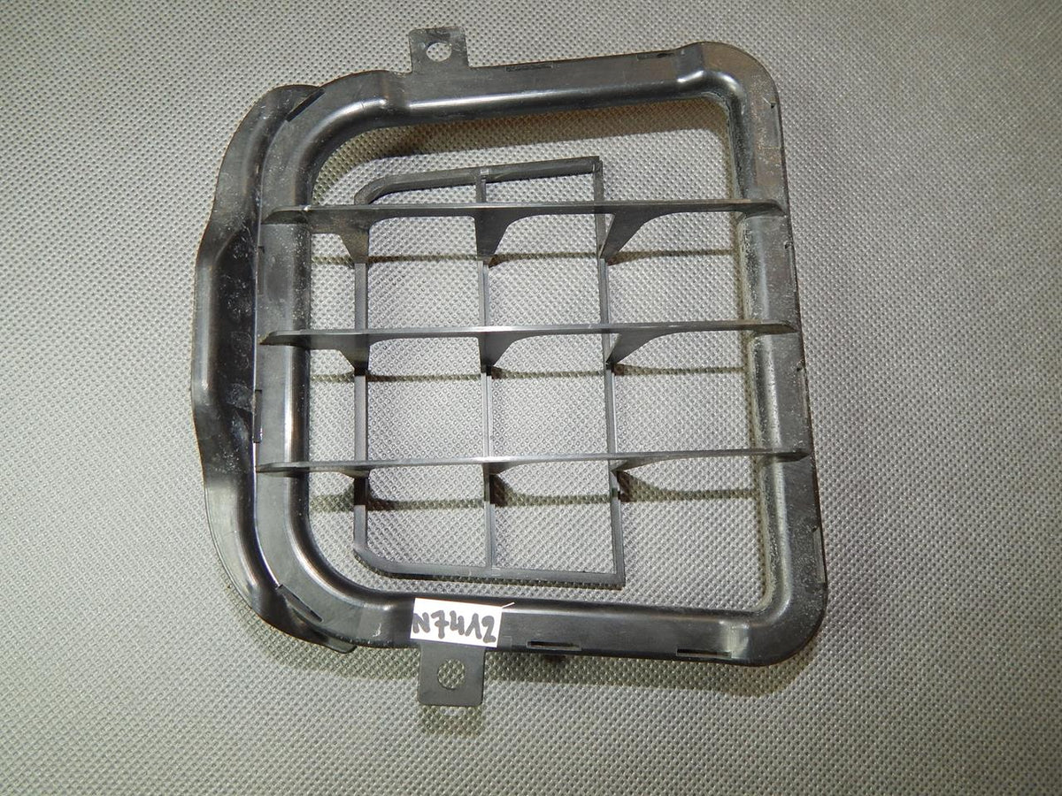 AUDI A5 8T GRILLE