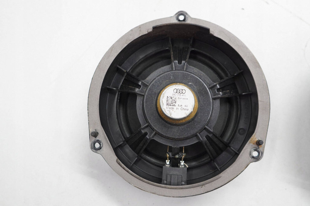 AUDI A5 8T LIFT 12R DOOR SPEAKER REAR 8R0035411