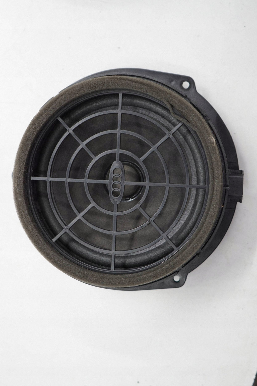 AUDI A5 8T LIFT 12R DOOR SPEAKER REAR 8R0035411