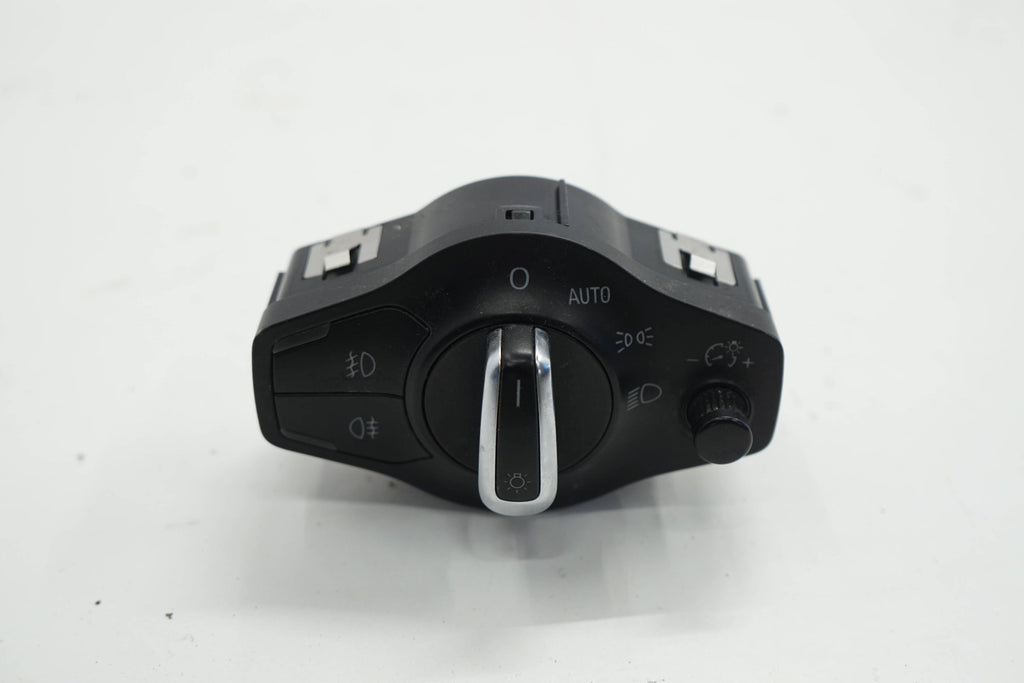 AUDI A5 8T LIFT 13R SWITCH LIGHT KNOB 8K0941531AS