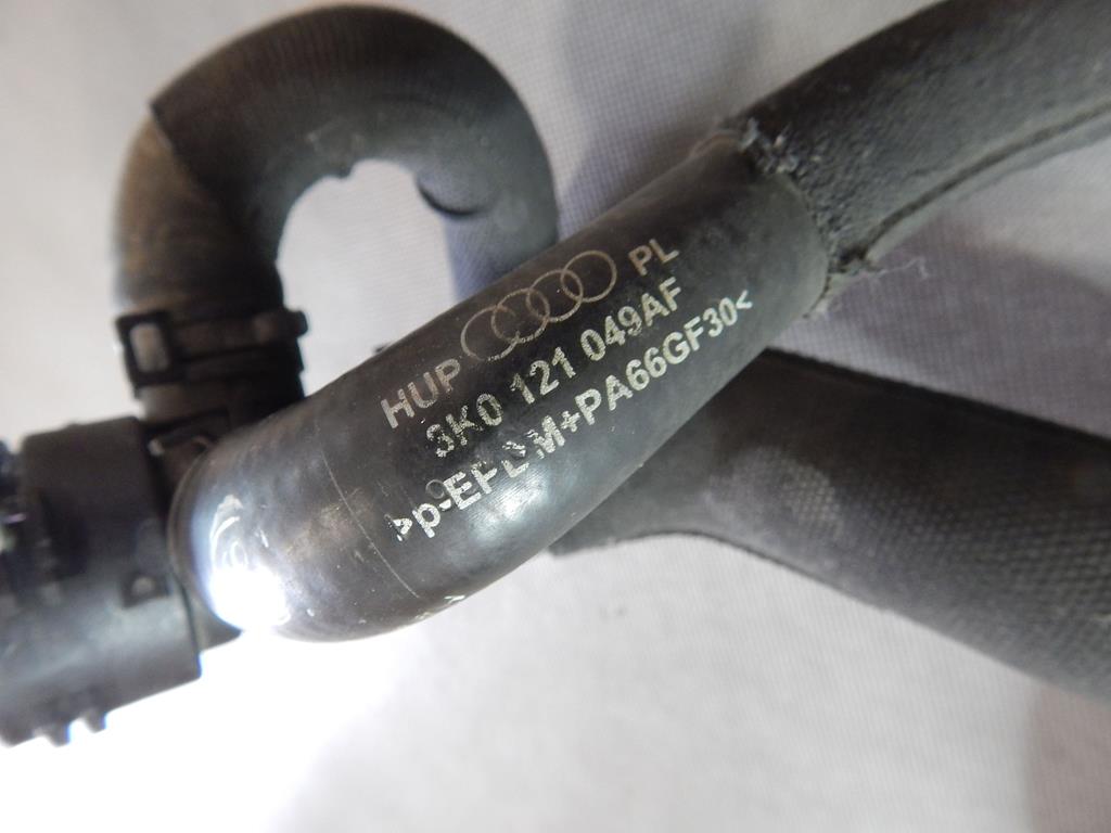 AUDI A5 8T PIPE WATER HOSE 8K0121049AF