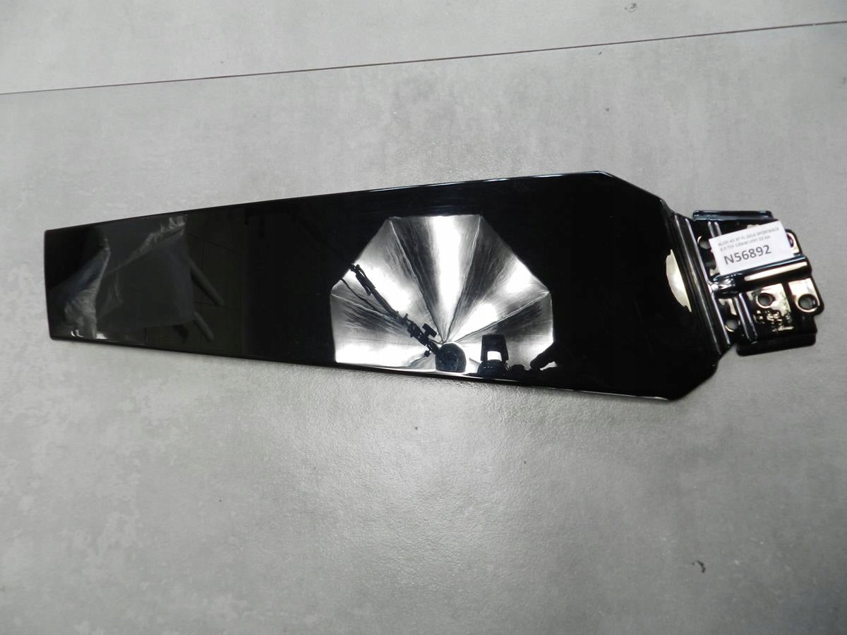 AUDI A5 8T POST COVER 8T8853289
