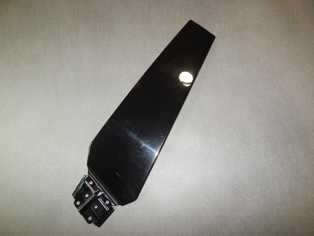 AUDI A5 8T POST COVER RIGHT 8T8853290