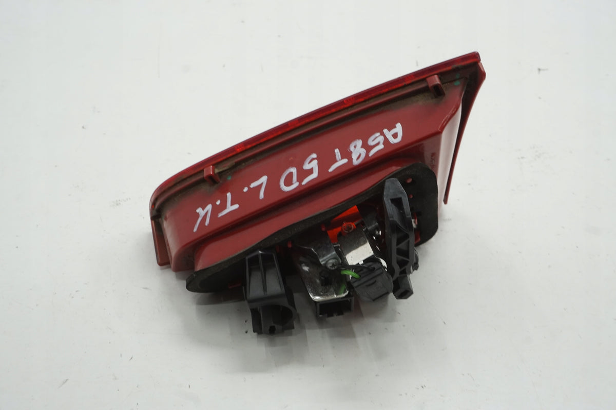 AUDI A5 8T SPORTBACK 10R LAMP LEFT REAR FLAP 8T0945093A