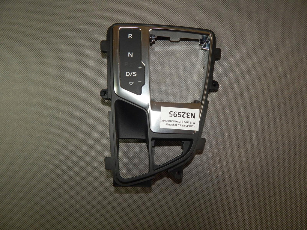 AUDI A5 F5 GEARSHIFT FRAME 8IN1713111C