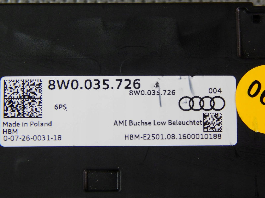 AUDI A5 F5 PORT AUX USB CHARGE 8W0035726