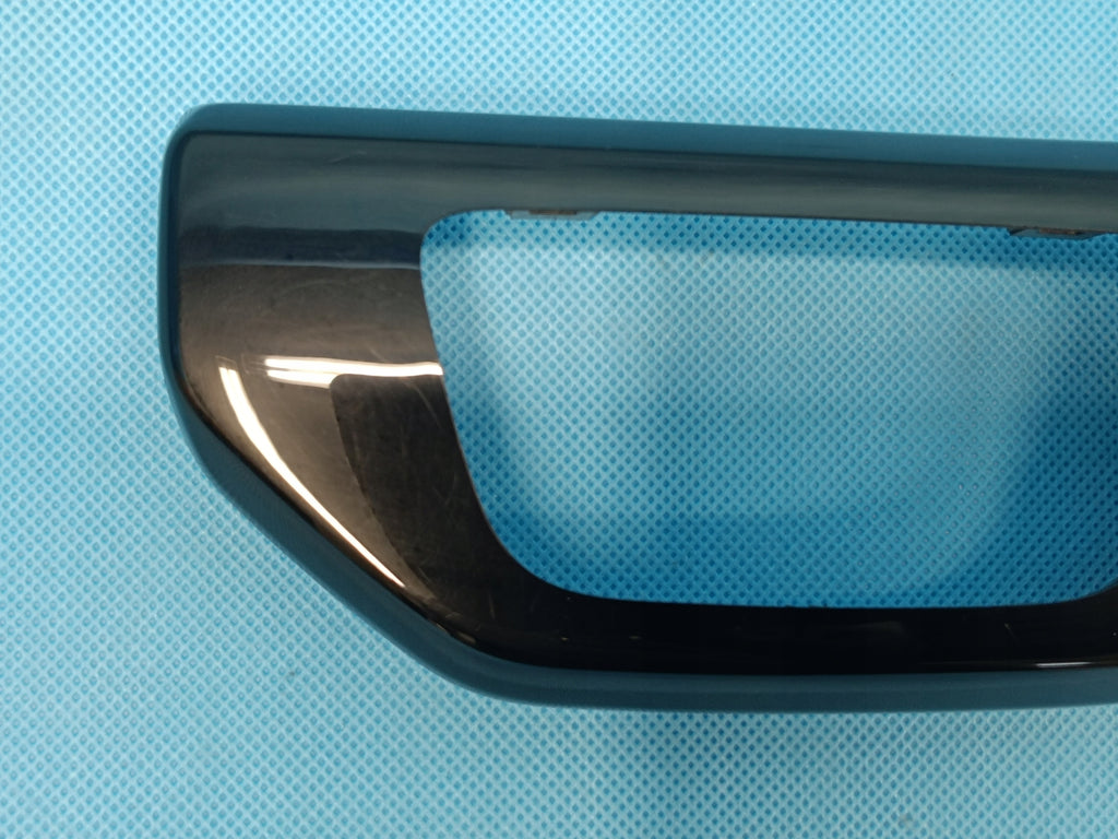 AUDI A5 F5 SPORTBACK 2.0 TDI 2018 R CONSOLE BOARD DECOR COVER 8IN1853189AA