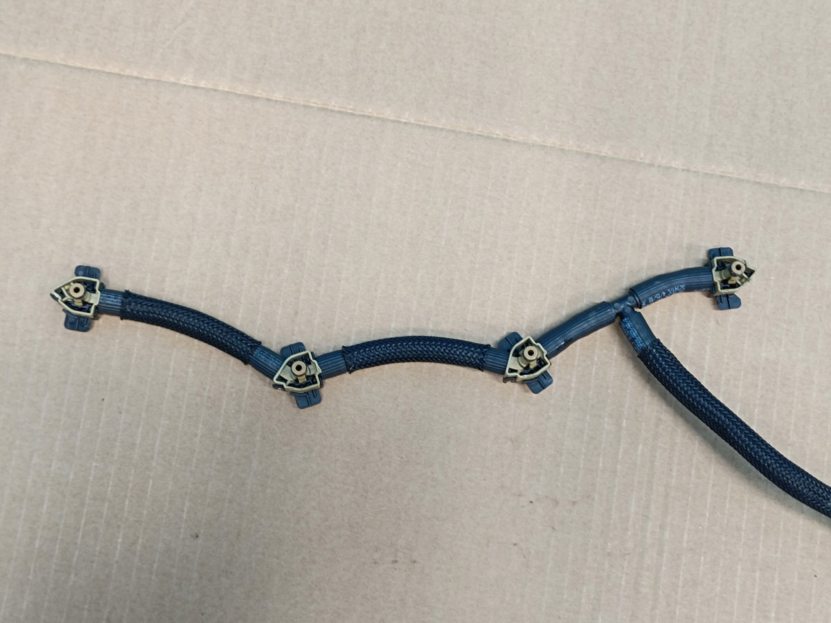 AUDI A5 F5 SPORTBACK 2.0 TDI 2018 R RETURN OVERFLOW CABLE 04L130235P