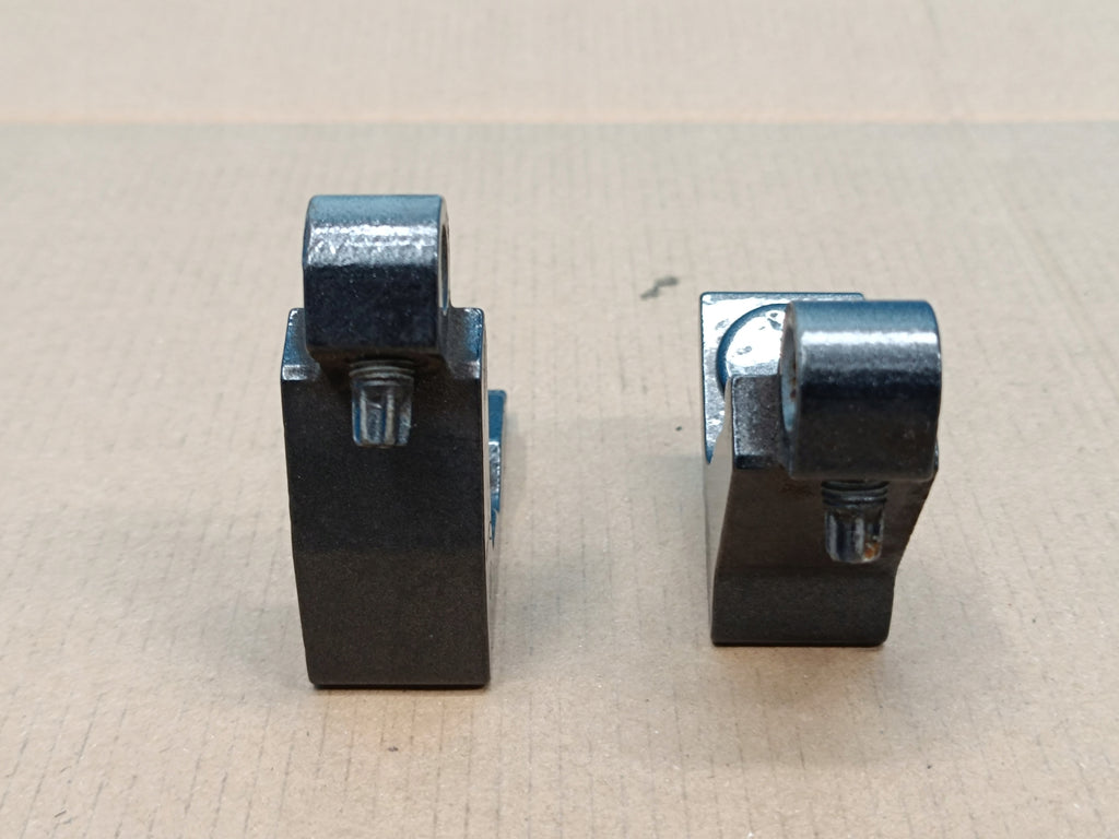 AUDI A5 F5 SPORTBACK 2018 R DOOR HINGES RIGHT REAR 8W8833404A 8W0831404A