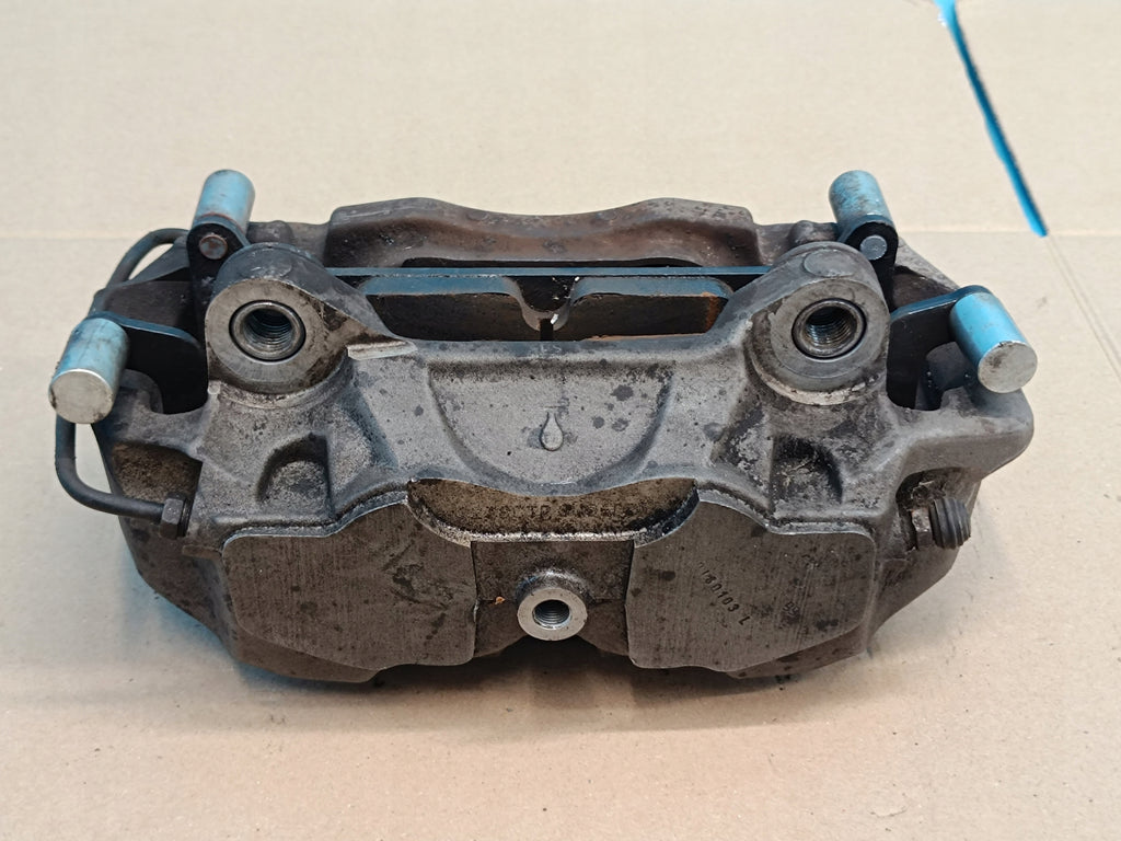 AUDI A5 F5 SPORTBACK 2018R BRAKE CALIPER RIGHT FRONT 318x30mm 8W0615108D