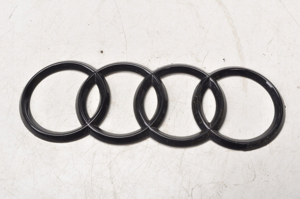 AUDI A5 I LOGO STAMP EMBLEM BACK LETTER INSCRIPTION NUMBERS Quattro