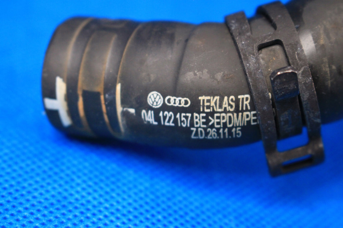 AUDI A6 A5 HOSE CONNECTOR 04L121131AD 04L121157BE 2017R