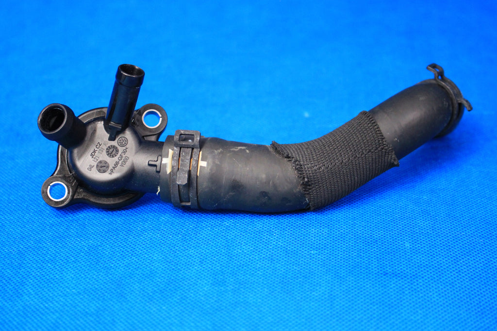 AUDI A6 A5 HOSE CONNECTOR 04L121131AD 04L121157BE 2017R