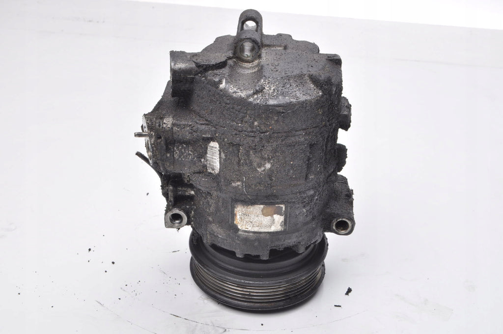 AUDI A6 C5 2.4 V6 30V 165KM AIR CONDITIONING COMPRESSOR 1997.02 - 2005.01
