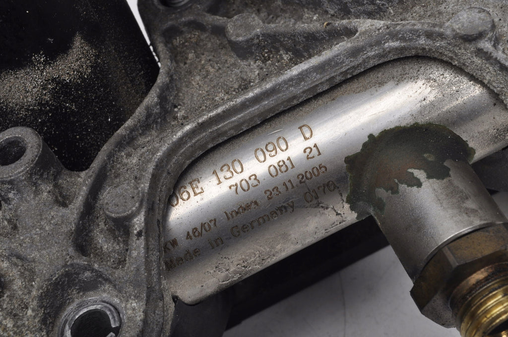 AUDI A6 C6 2.8 FSI 210KM INJECTION RAIL 06E130090D 2006/11 - 2008/10