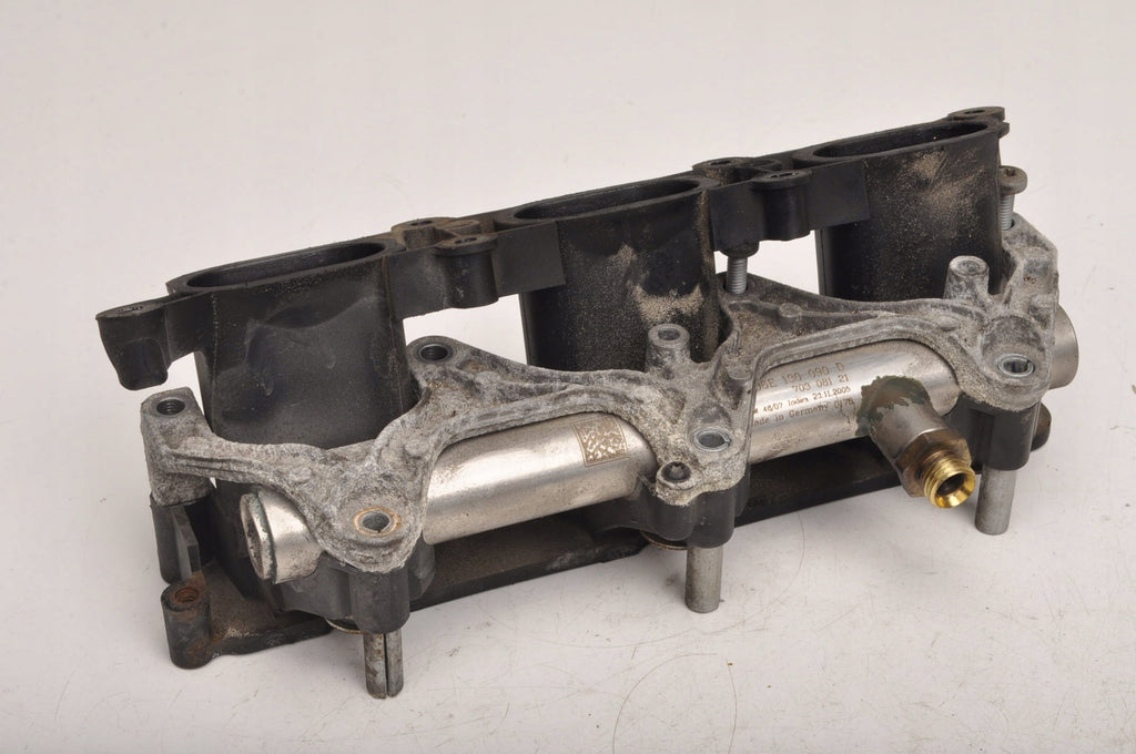 AUDI A6 C6 2.8 FSI 210KM INJECTION RAIL 06E130090D 2006/11 - 2008/10