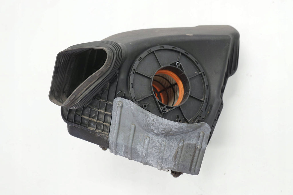 AUDI A6 C7 13R 2.0 TDI AIR FILTER HOUSING 4G0133838T