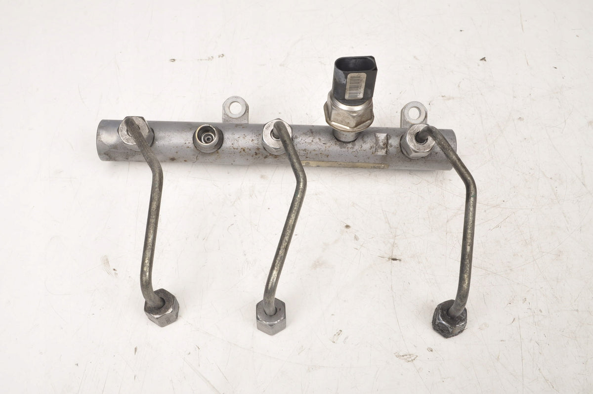 AUDI A6 C7 3.0 TDI INJECTION RAIL 059130089AJ