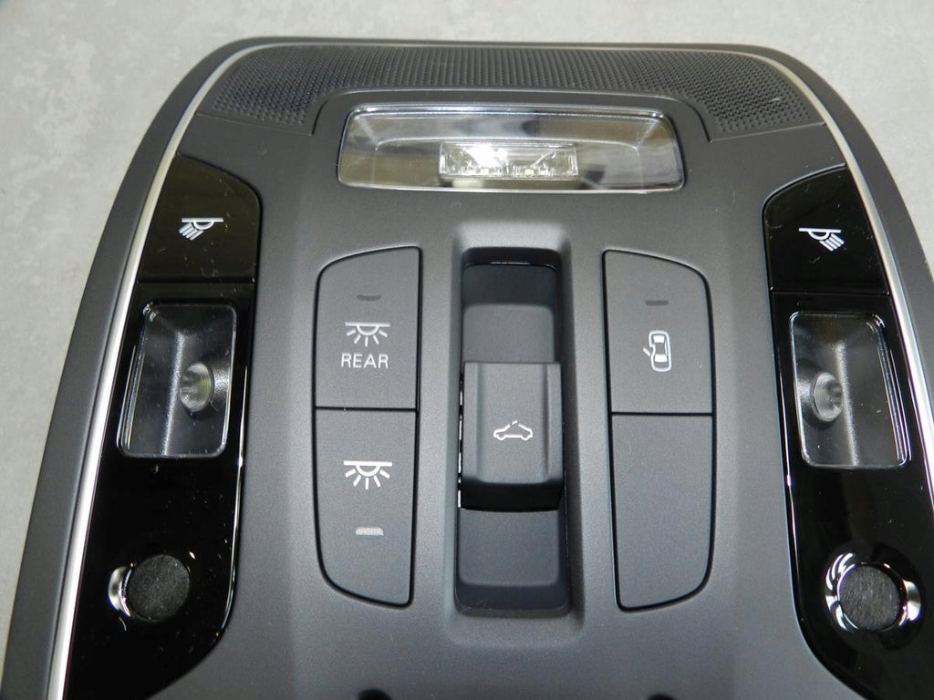 AUDI A6 C7 CABIN LAMP 4G0947135F 4G0951177A