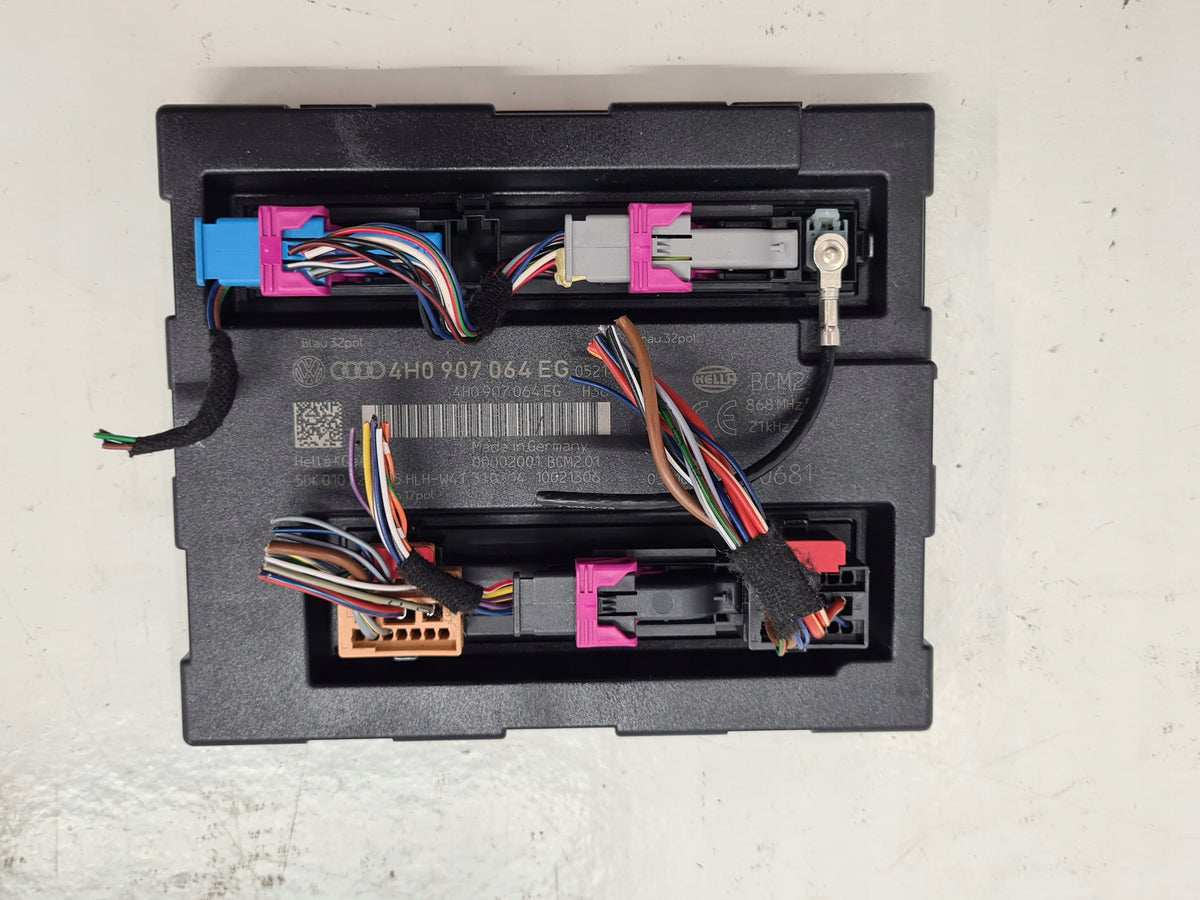 AUDI A6 C7 COMFORT CONTROLLER MODULE 4H0907064EG