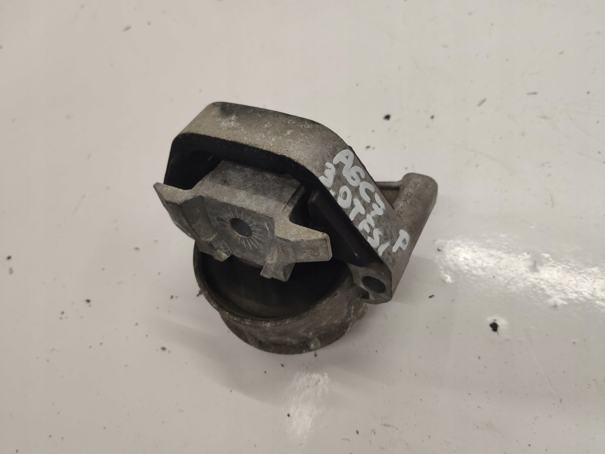 AUDI A6 C7 ENGINE CUSHION RIGHT 3.0TFSI