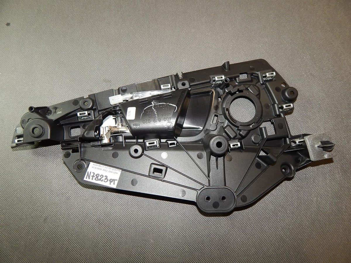 AUDI A6 C7 INTERIOR DOOR HANDLE RIGHT REAR 4G0839020