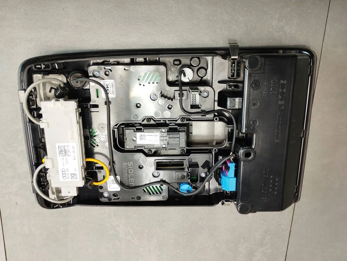 AUDI A6 C7 INTERIOR LIGHT 4G0947135F