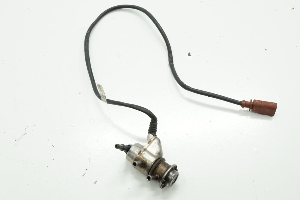 AUDI A6 C7 LIFT 15R INJECTION INJECTOR ADBLUE 2.0TDI 04L131113J