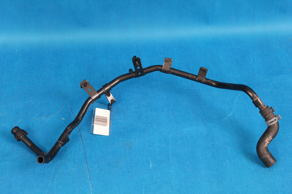 AUDI A6 C7 LIFT WATER HOSE TUBE 04L122157BA 2016R