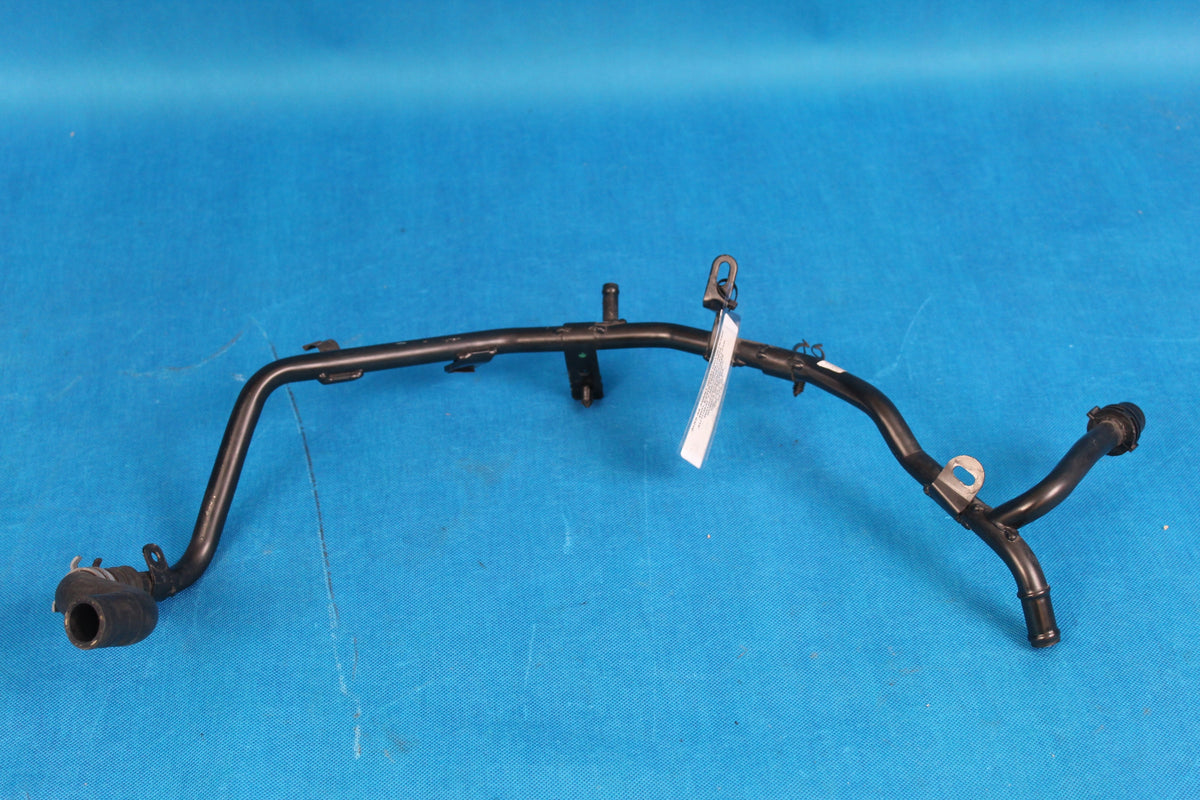 AUDI A6 C7 LIFT WATER HOSE TUBE 04L122157BA 2016R