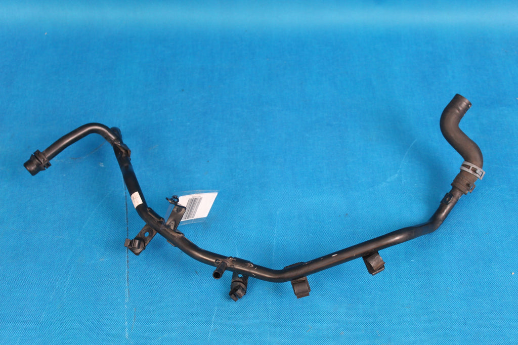 AUDI A6 C7 LIFT WATER HOSE TUBE 04L122157BA 2016R
