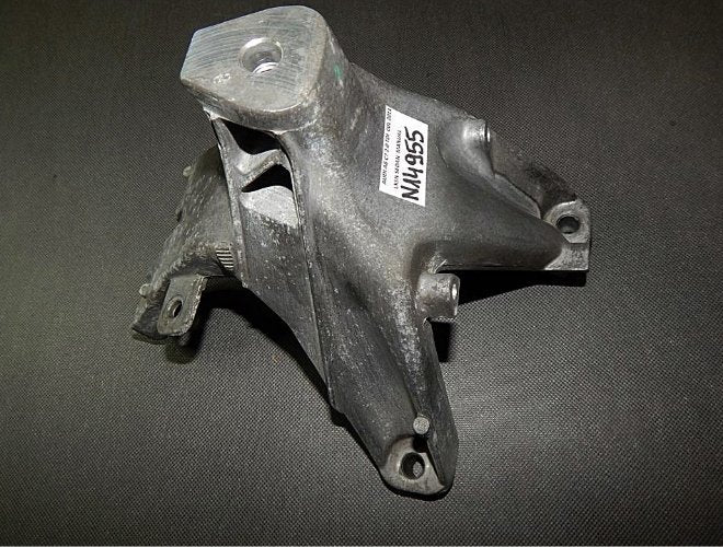 AUDI A6 C7 PAW BRACKET 8K0199308BL