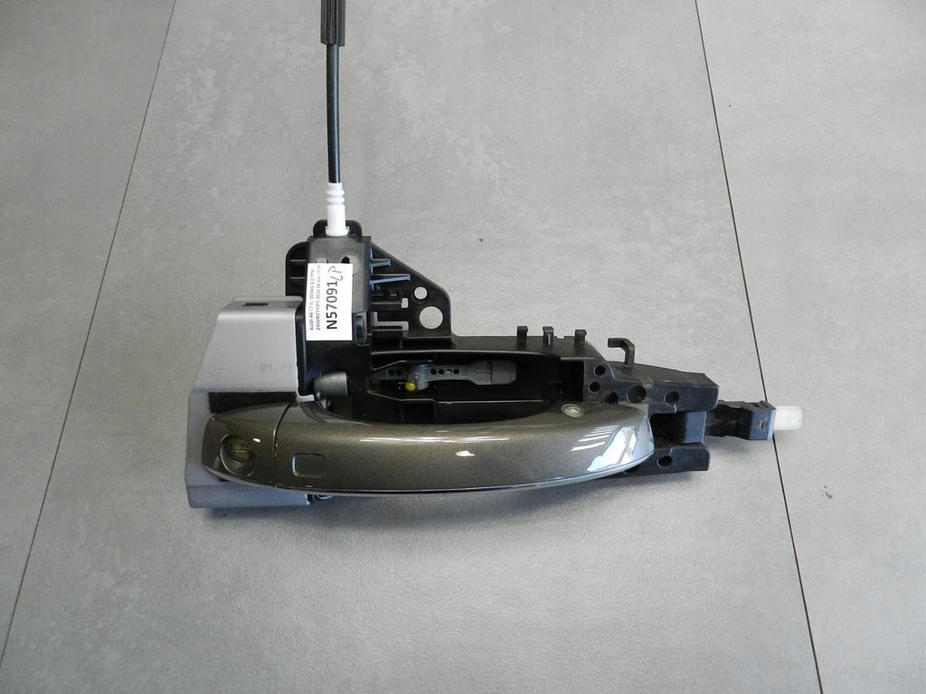 AUDI A6 C7 handle left front kessy led LY1P