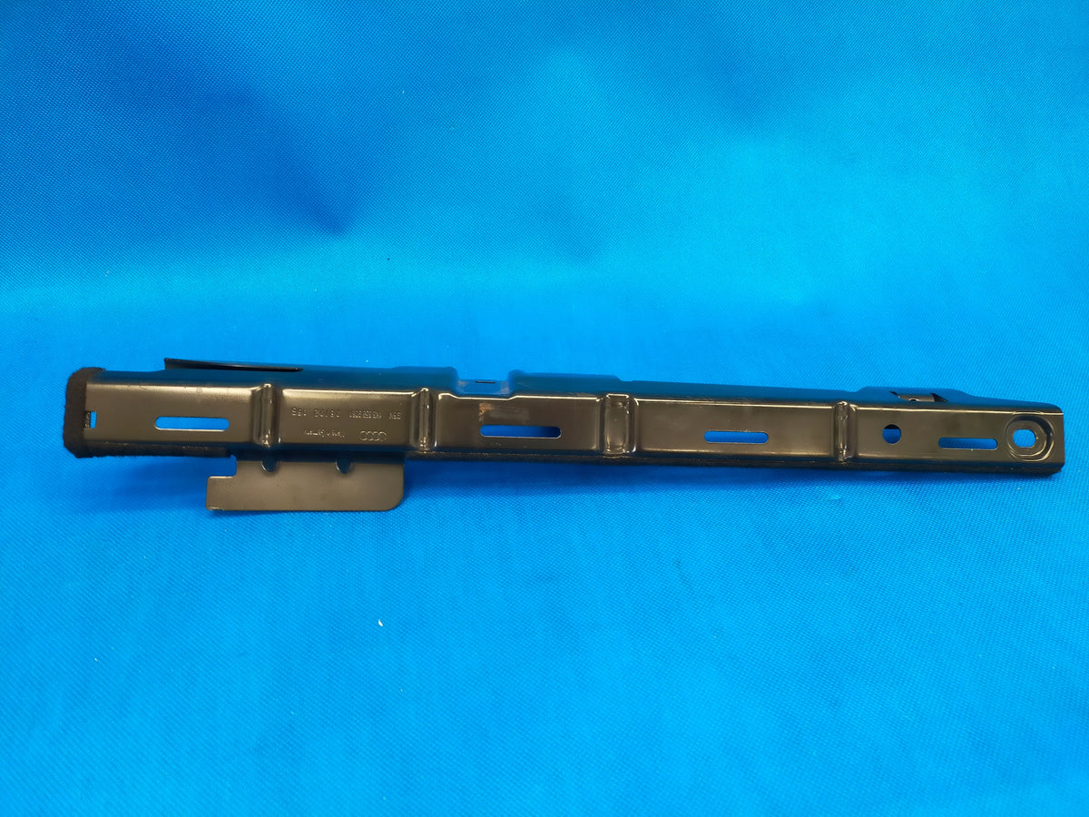 AUDI A6 C8 4K 2023R SEDAN S-LINE BRACKET LEFT RIGHT 4K8858908A 4K8858907A
