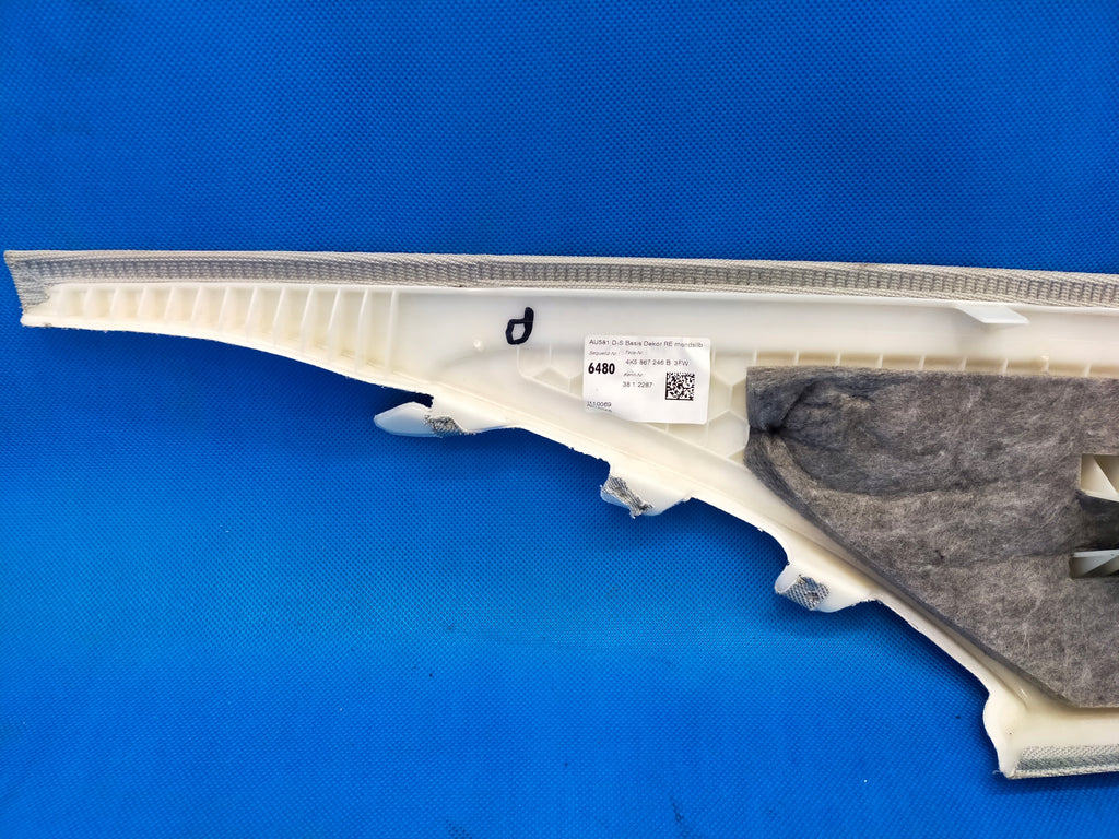 AUDI A6 C8 4K 2023R SEDAN S-LINE COVER PLATING POST D RIGHT 4K5867246B