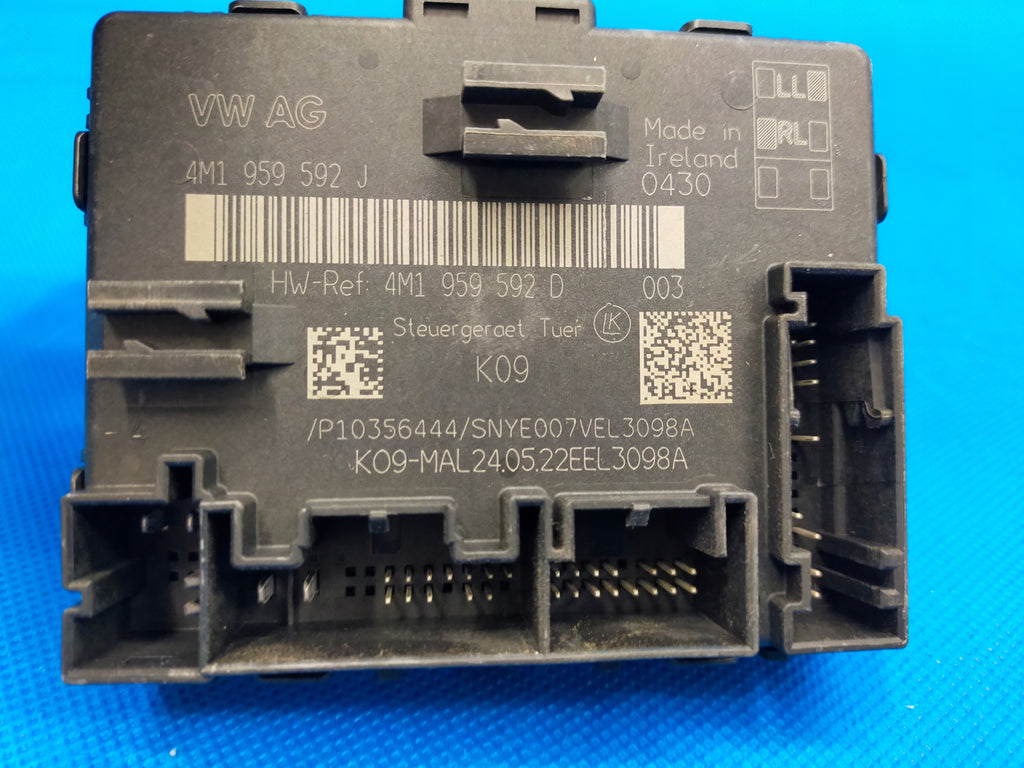 AUDI A6 C8 4K 2023R SEDAN S-LINE DOOR MODULE RIGHT FRONT 4M1959592J