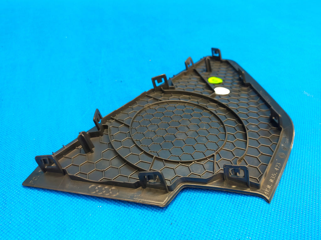 AUDI A6 C8 4K 2023R SEDAN S-LINE DOOR SPEAKER GRILLE LEFT FRONT 4K0035423