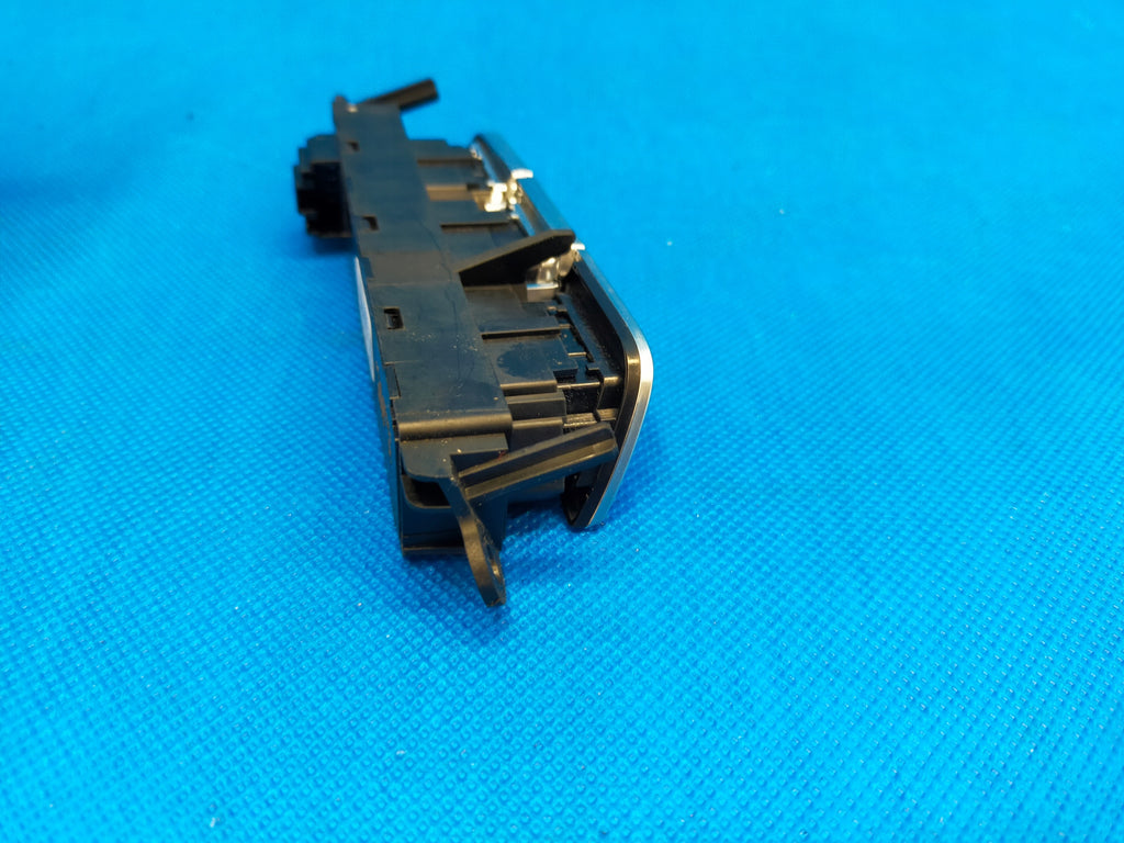 AUDI A6 C8 4K 2023R SEDAN S-LINE SEAT MEMORY BUTTON LEFT FRONT