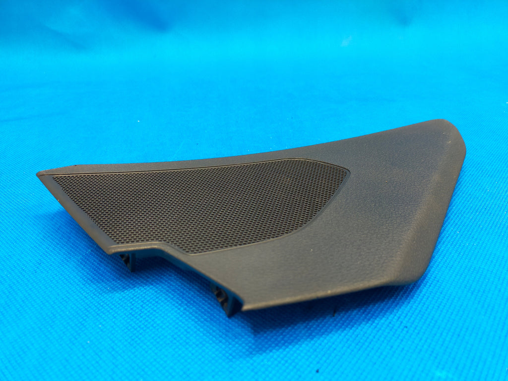 AUDI A6 C8 4K 2023R SEDAN S-LINE SPEAKER GRILLE RIGHT FRONT 4K0035424