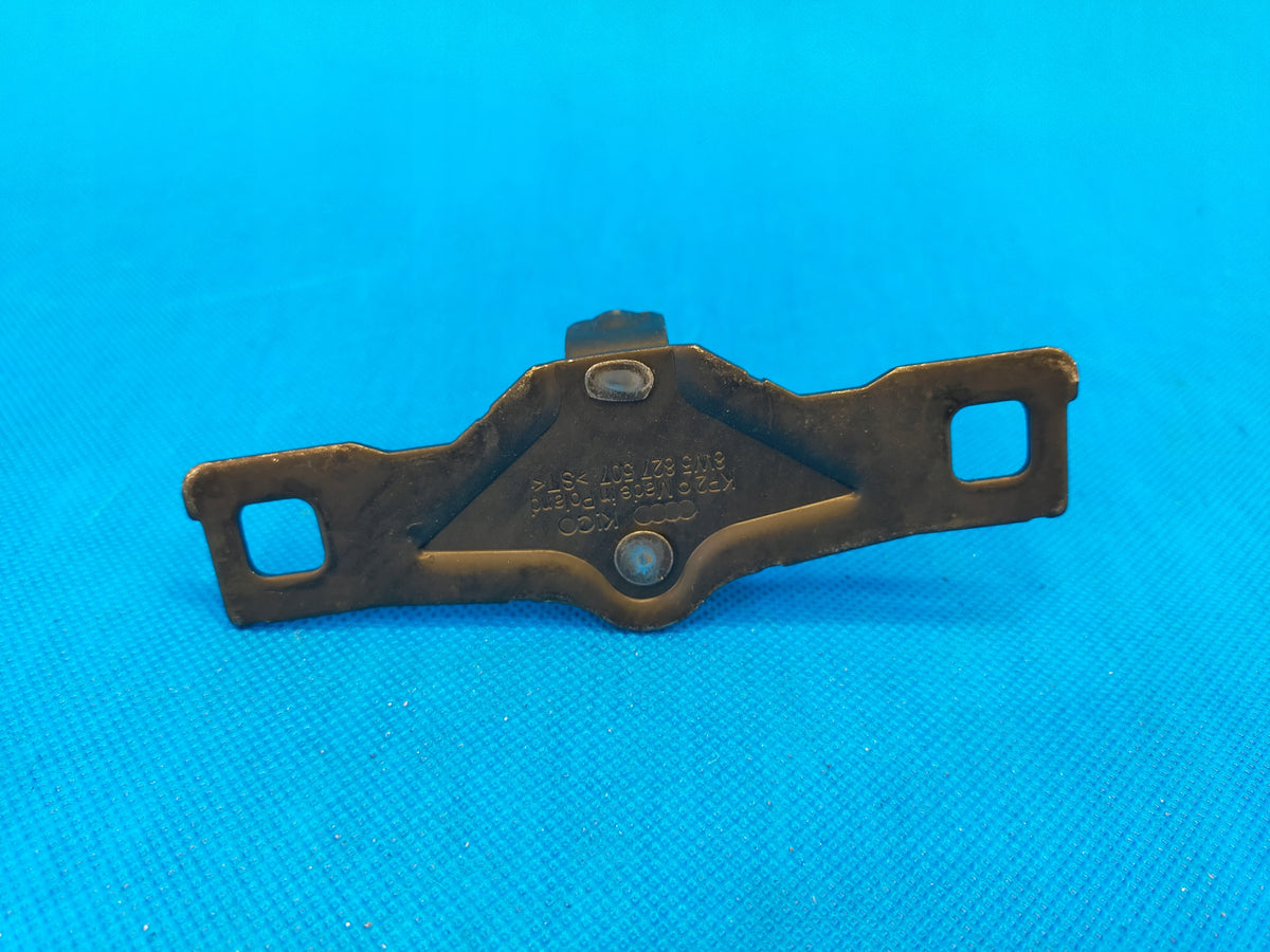 AUDI A6 C8 4K 2023R SEDAN S-LINE TAILGATE LOCK BOLT 8IN5827507
