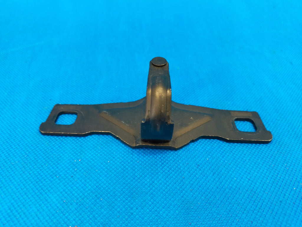 AUDI A6 C8 4K 2023R SEDAN S-LINE TAILGATE LOCK BOLT 8IN5827507