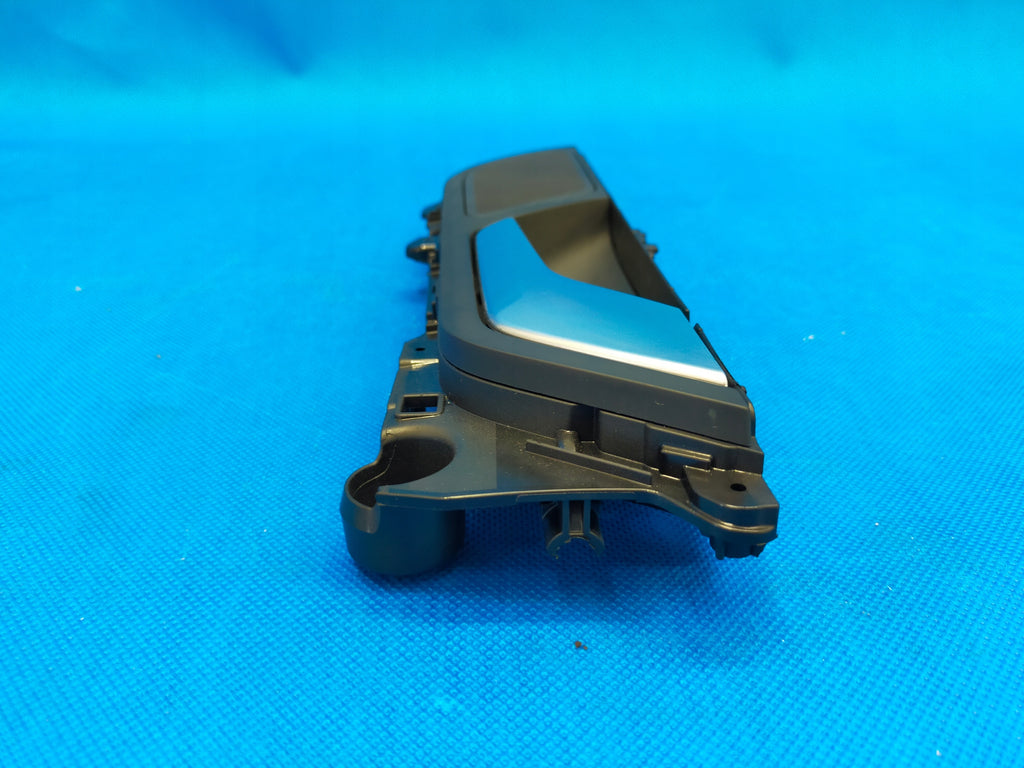 AUDI A6 C8 4K 23R SEDAN S-LINE INTERIOR DOOR HANDLE RIGHT REAR 4K0839020