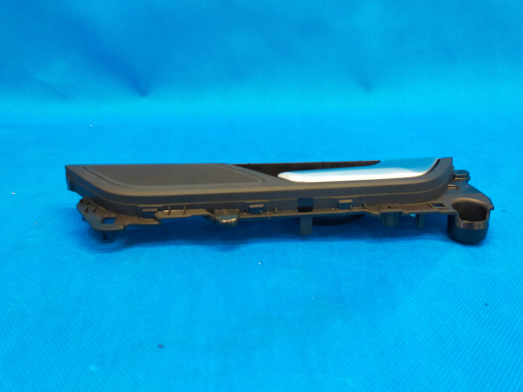 AUDI A6 C8 4K 23R SEDAN S-LINE INTERIOR DOOR HANDLE RIGHT REAR 4K0839020