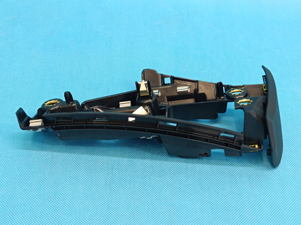 AUDI A6 C8 LIFT AVANT 2,0 TDI 150KW 2025 R CONSOLE STRIP 4K1857735