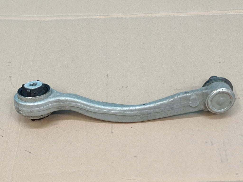 AUDI A6 C8 LIFT AVANT 2,0 TDI 150KW 2025 R CONTROL ARM RIGHT FRONT 4M0407510G